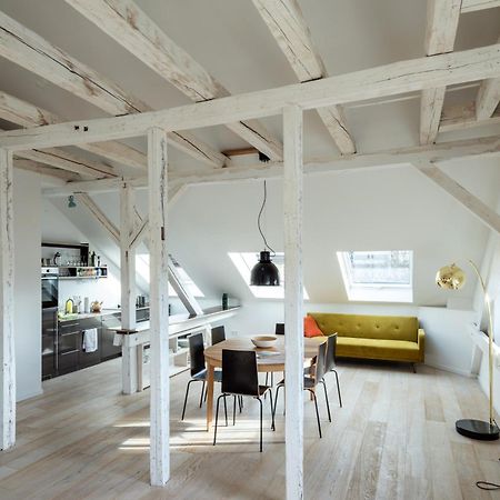 Kuenstlerzimmer Im Kulturhaus Haeselburg Gera Luaran gambar