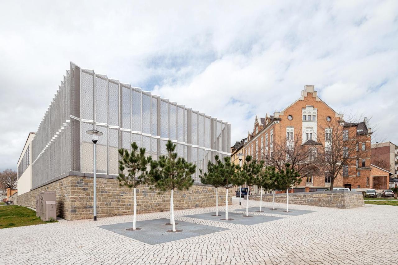 Kuenstlerzimmer Im Kulturhaus Haeselburg Gera Luaran gambar